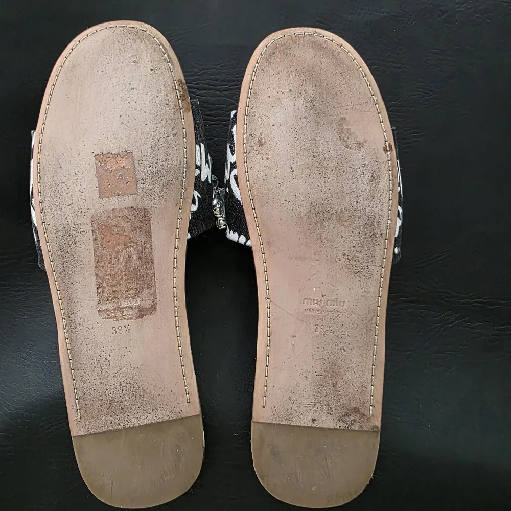 Miu Miu Denim Embellished Crystal Slides Sandals Slippers Size 39.5‎